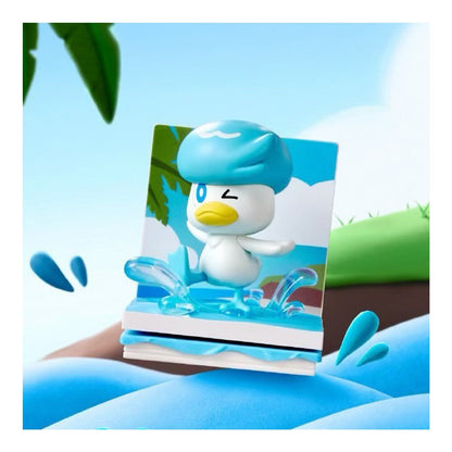 Quaxly figure on its splashing-water scene, Choose Your Partner series